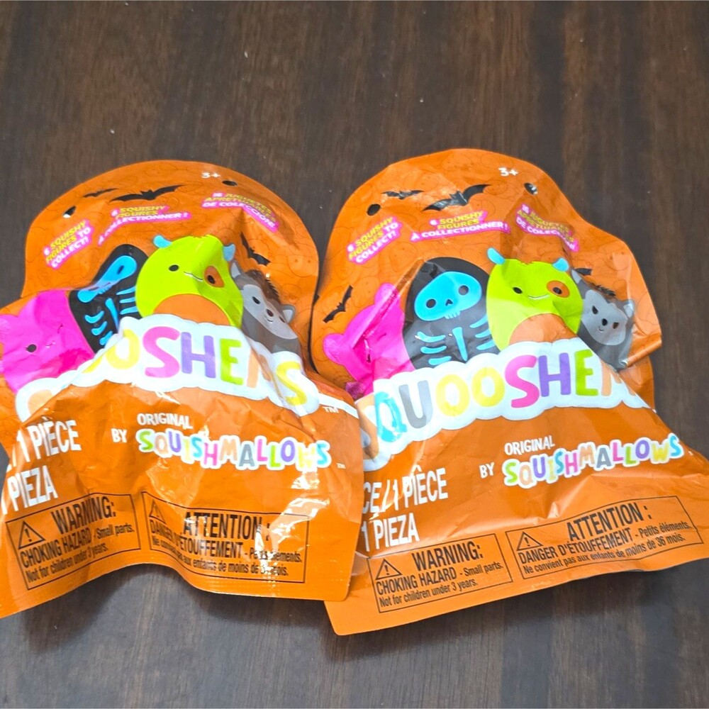 Squishmallows Squooshems Series 2 Halloween Blind Bag Mini Bat 2 Pack 3+